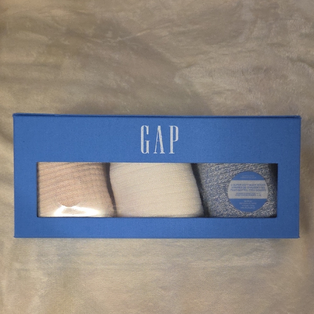 NWT GAP 3 Pairs Super Soft Boot Socks Pink Cream Blue